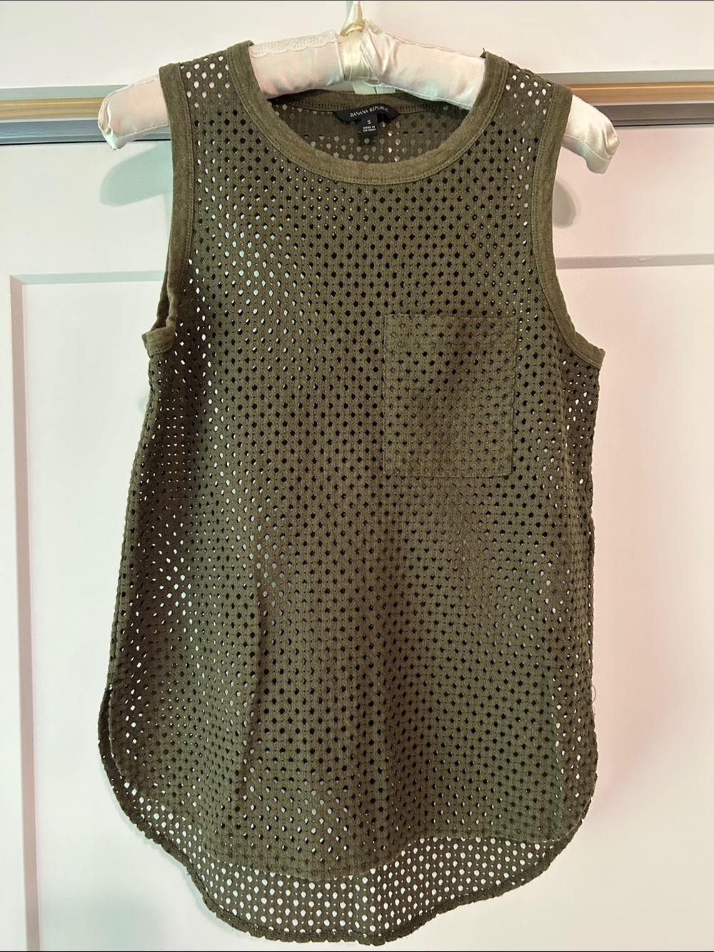 Banana Republic Olive Mesh Sleeveless Tank